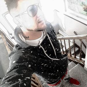 Meet your Posher, Jay